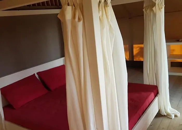 Luxusní stan Village Glamping Biscione *